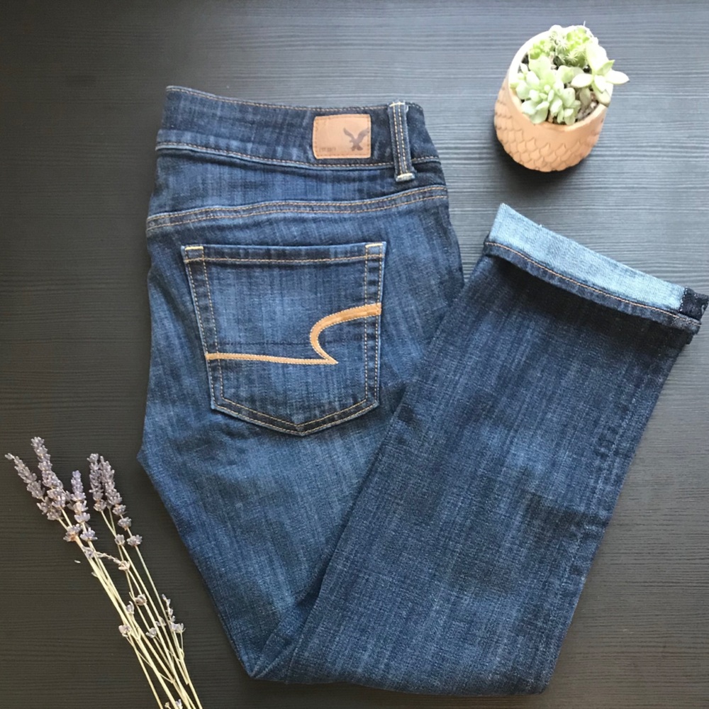 American Eagle Artist Crop Jeans size 6